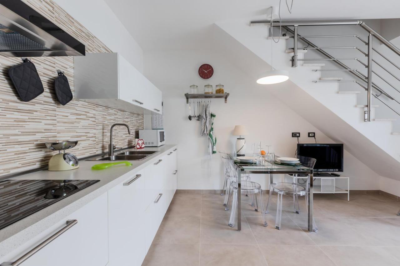 Pula Comfy Apartment W/ Private Parking Exterior foto